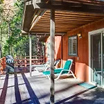 9B Deer Hollow